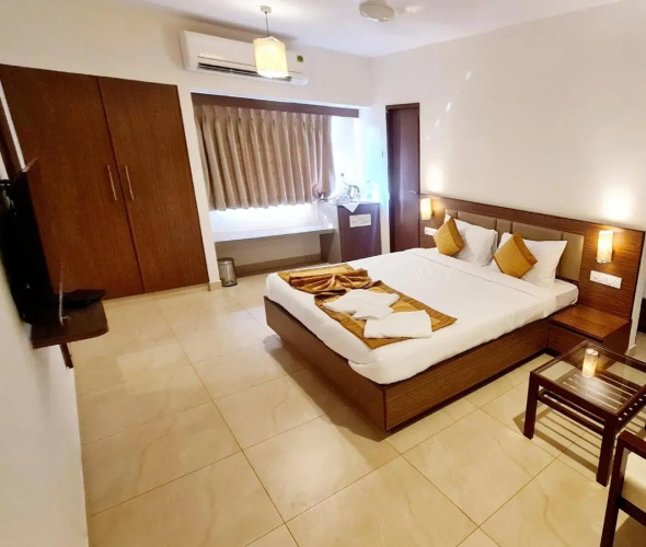 Sun N Sea Resort