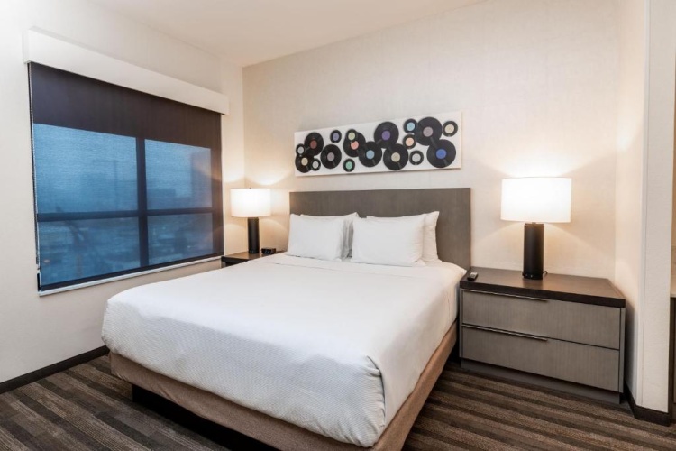 1 Bedroom Double Suite