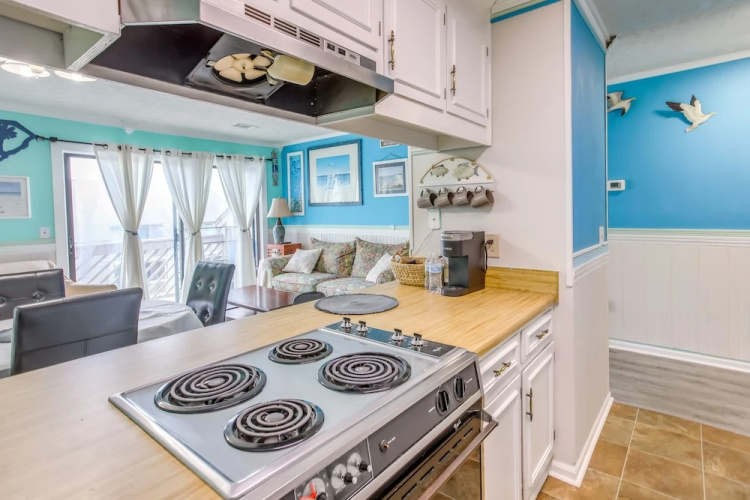 Private Pool-view Balcony: Myrtle Beach Condo!