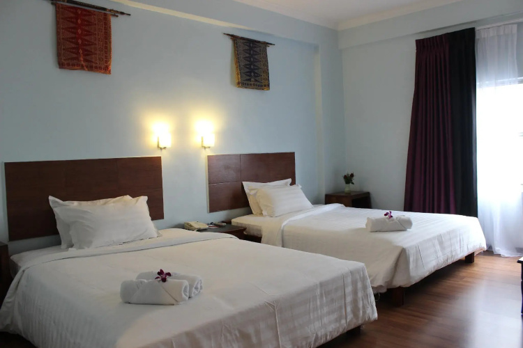 Hotel Maluri