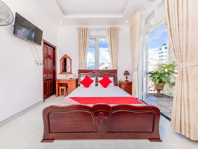 Oyo 446 The Bao Hotel