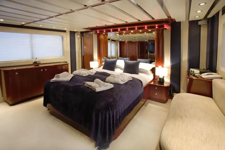 Absolute Pleasure Yacht