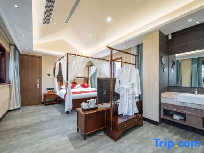 Deluxe Double room with garden view