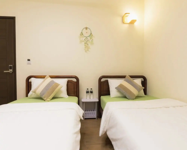 Hello Inn - Hostel