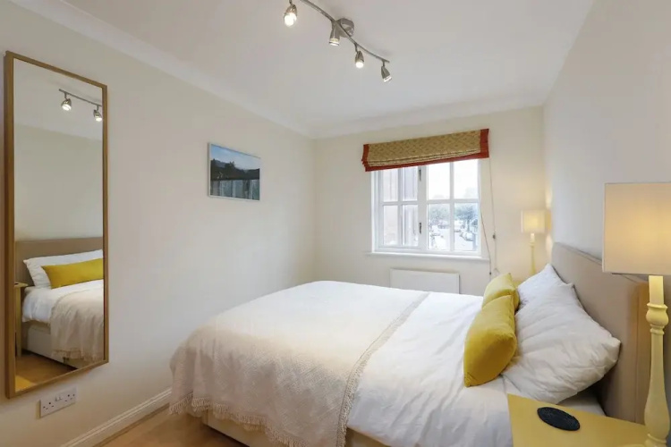 Beautiful flat with terrace