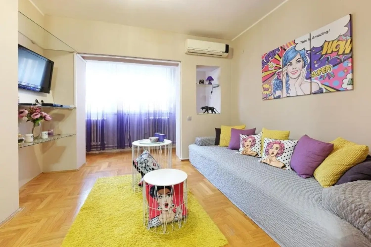 3 Bedrooms Apartment