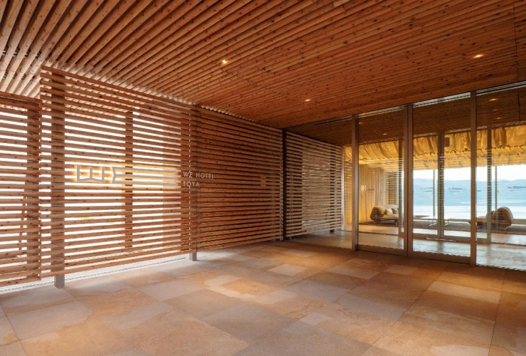 Standard Triple room with lake view