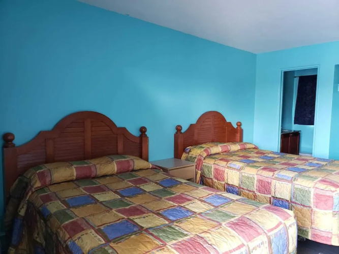 Slumberland Motel