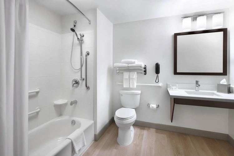 TownePlace Suites Mississauga - Airport Corporate Centre photo 9