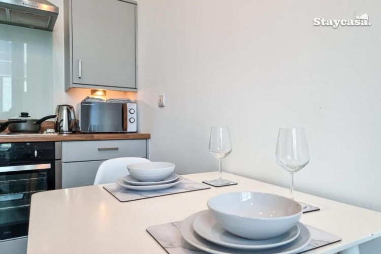 1 Bedroom Apartment
