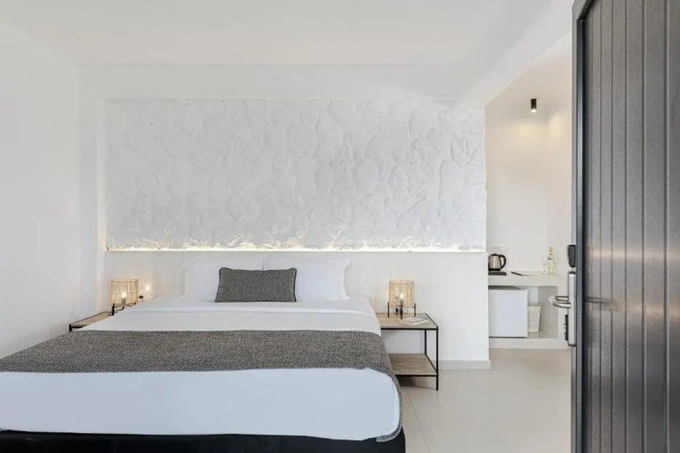 Onyx Hotel & Suites