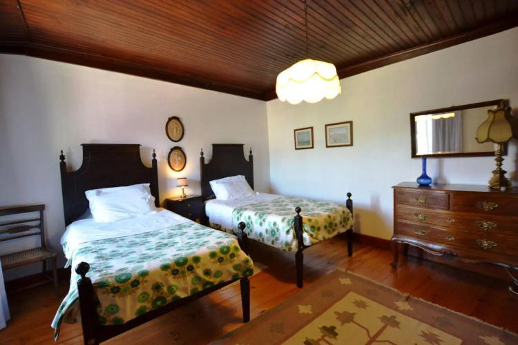 Casa dos Assentos de Quintiaes
