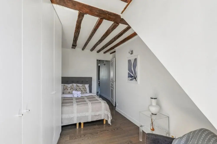 Cozy 2BR Near Parc Monceau & Opera