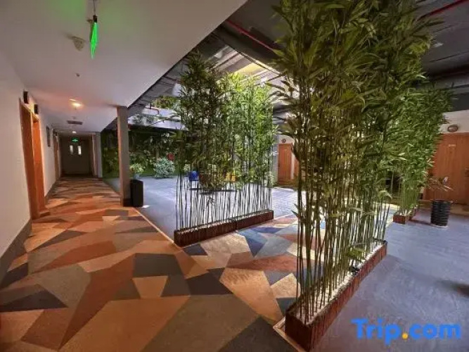 Rui Baiyin Hotel