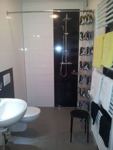 1 Bedroom Apartment with courtyard view