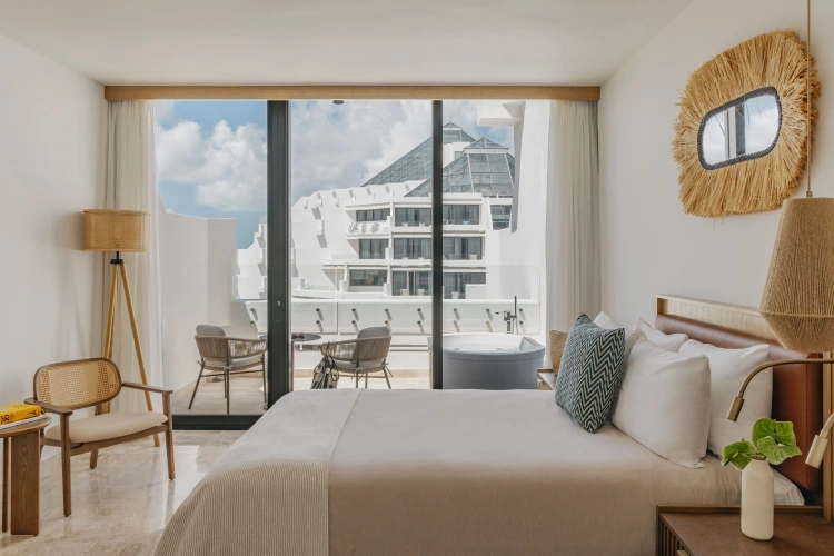 Premium Suite with sunset view