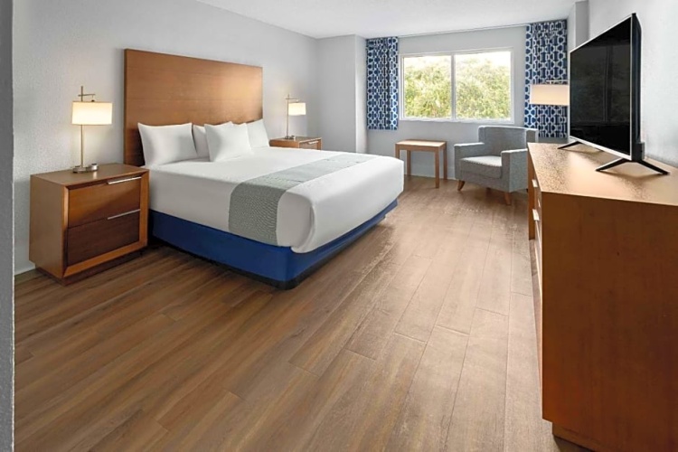 Standard Double room with river view