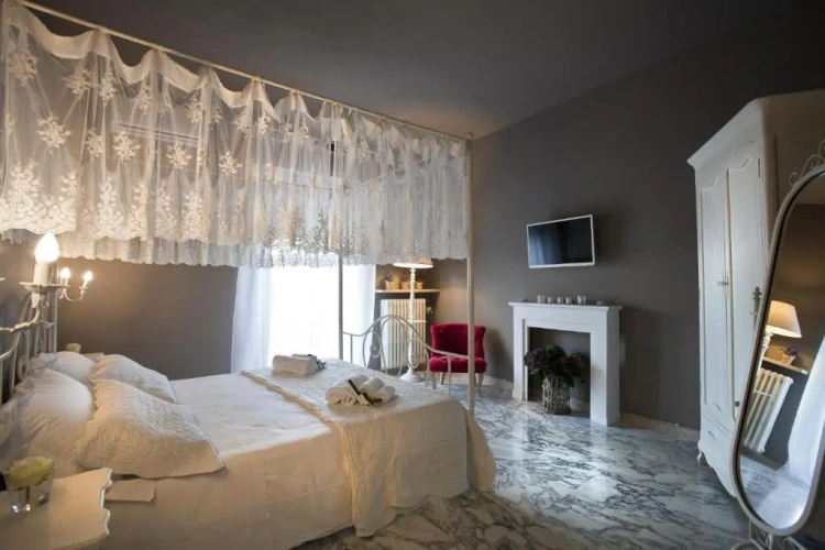 Deluxe Double room with balcony