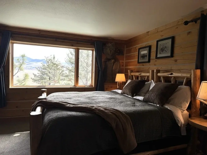 Standard Double room with mountain view