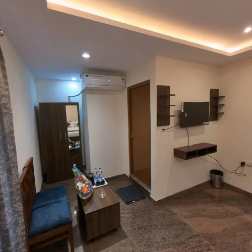 Hotel Olive Leave's