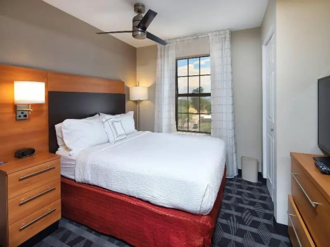 Quadruple Suite