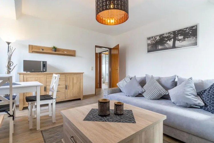 Apartment, Tating
