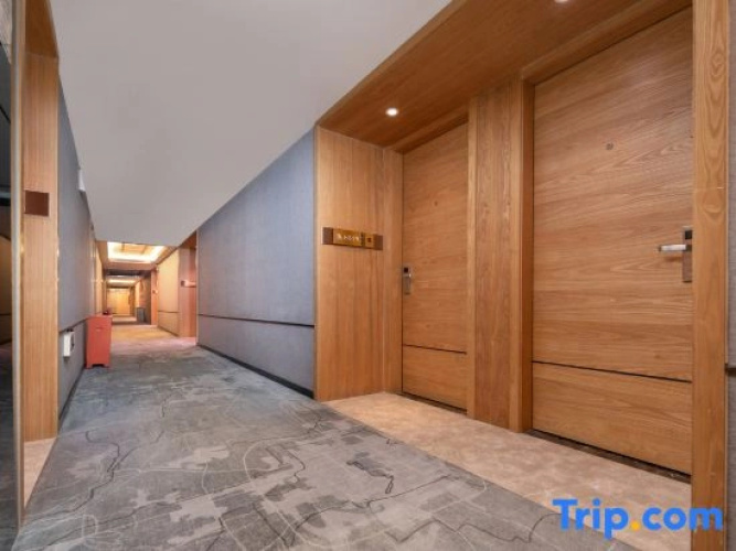 Gold Horse Business Hotel
