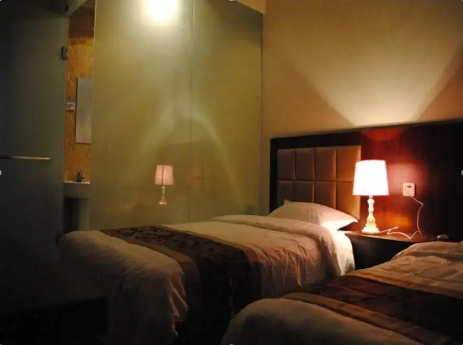 Maple Leaf Guest House
