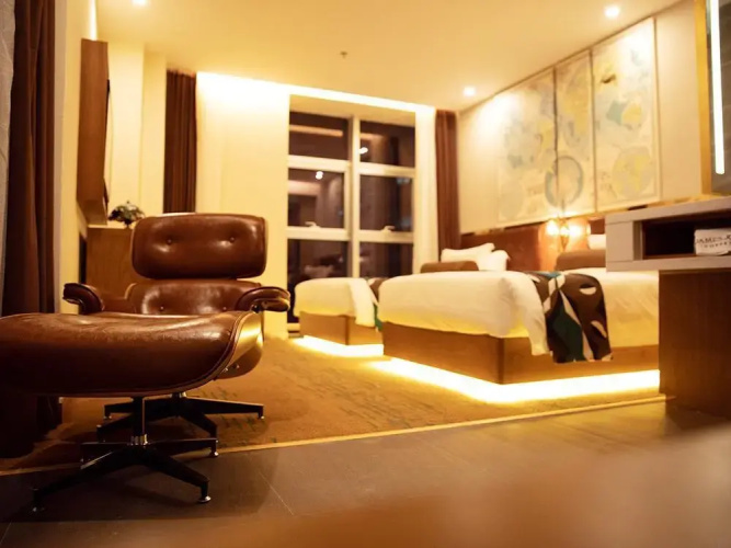 Lanzhou Junhe Hotel (Xiguan Metro Station)