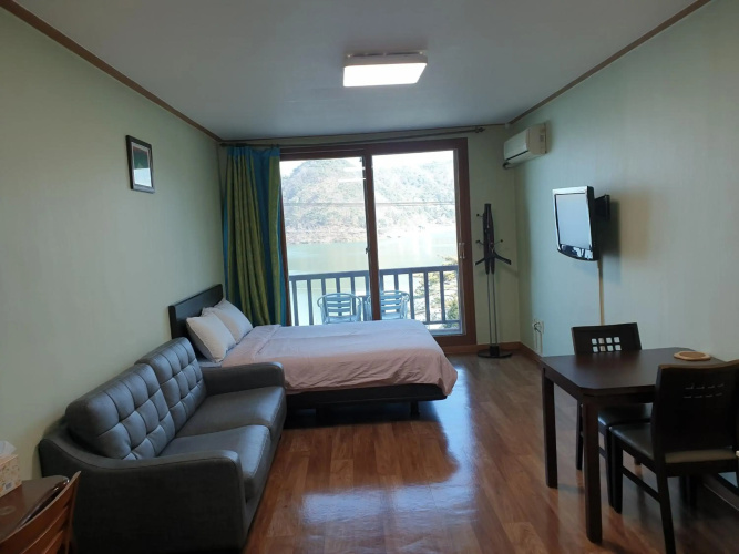 LaHoya Pension