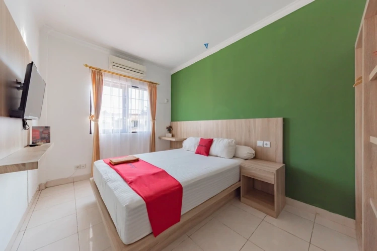 Standard Double room with city view