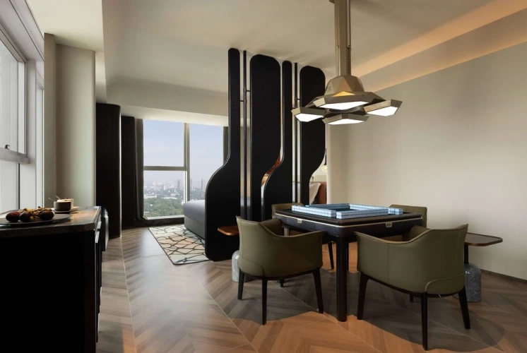 Double Suite