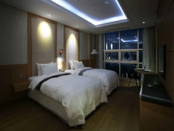 Superior Twin room with ocean view