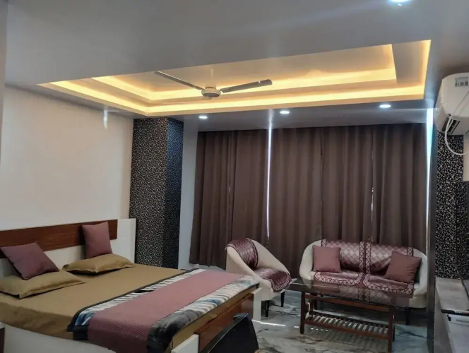 Hotel Neelkanth