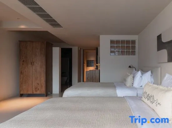 Superior Twin room with sea view
