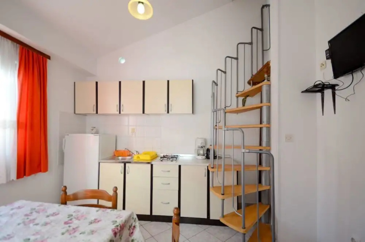 Apartments Mira