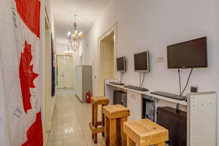 Adriatic Hostel