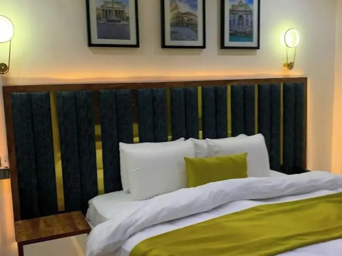 RKD SUITES Asaba