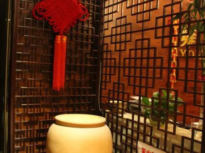 Yong Yi Hotel