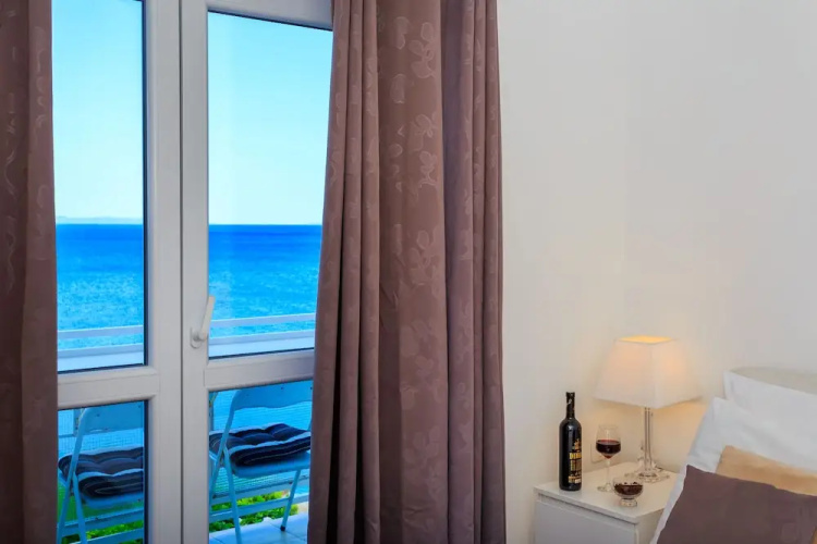 Ante apartments