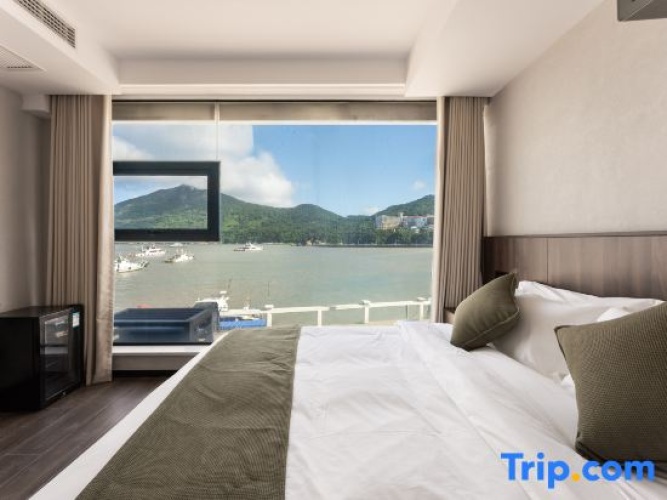 2 Bedrooms Suite with sea view