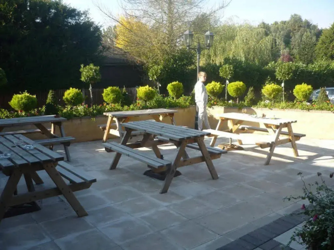 The Darnley Arms