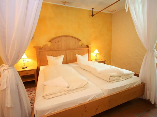 Warm Apartment in Ramsau am Dachstein With Garden