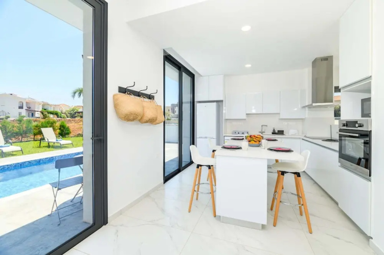 By The Beach - White Coral Villa