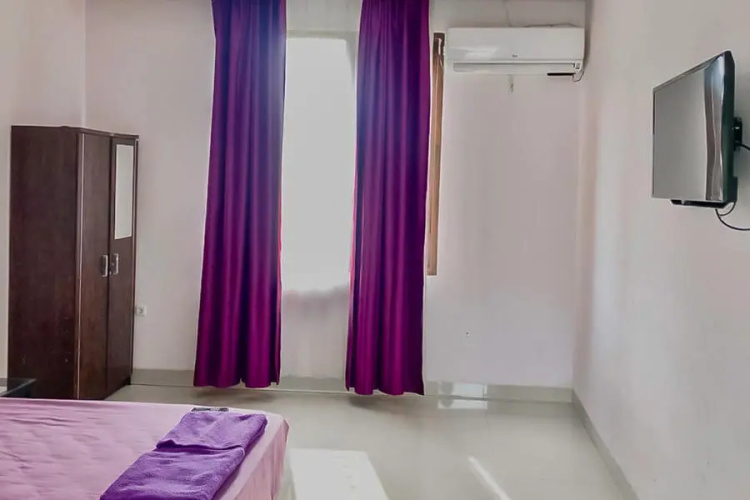Tiara Guest House RedPartner