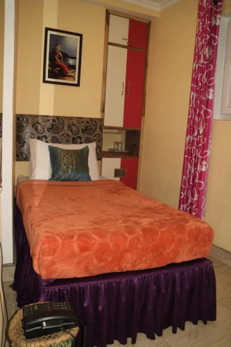 Tara Guest House
