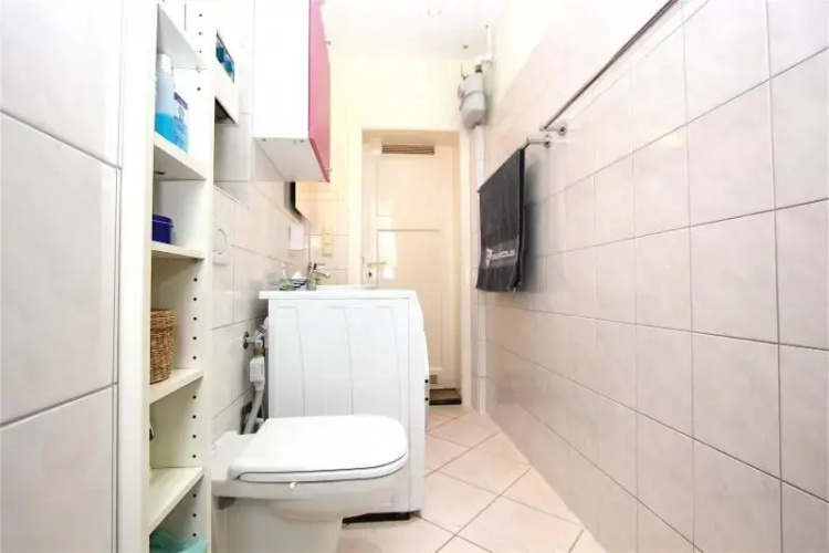 5907 Private Room