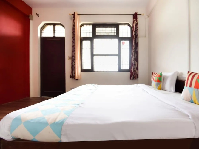 OYO 13347 Home Studios Kasauli