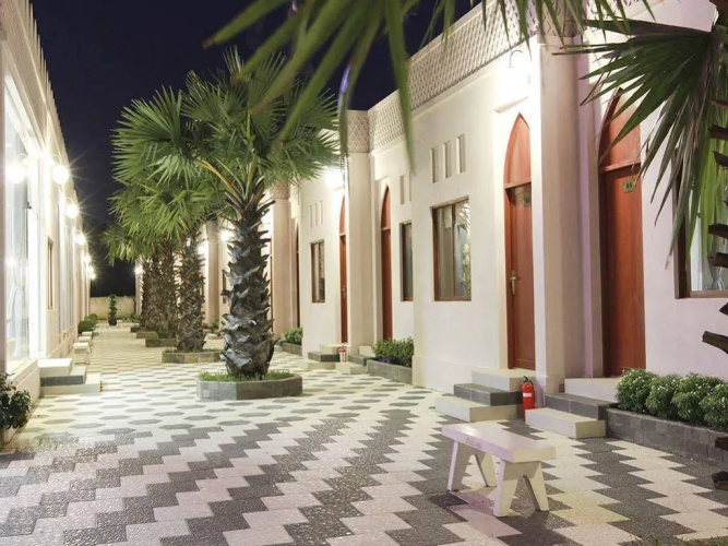 Cocos Hotel