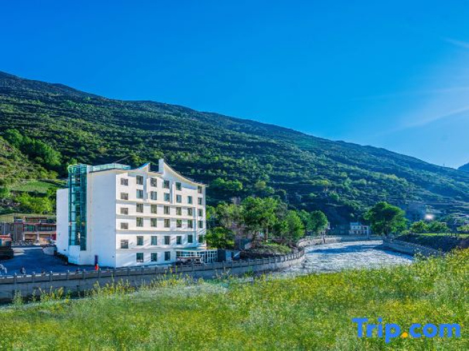 ShengJie Forest Vacation Hotel